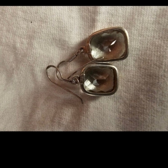 Vintage pair of sterling silver and green‎ amethyst earrings - Picture 7 of 7